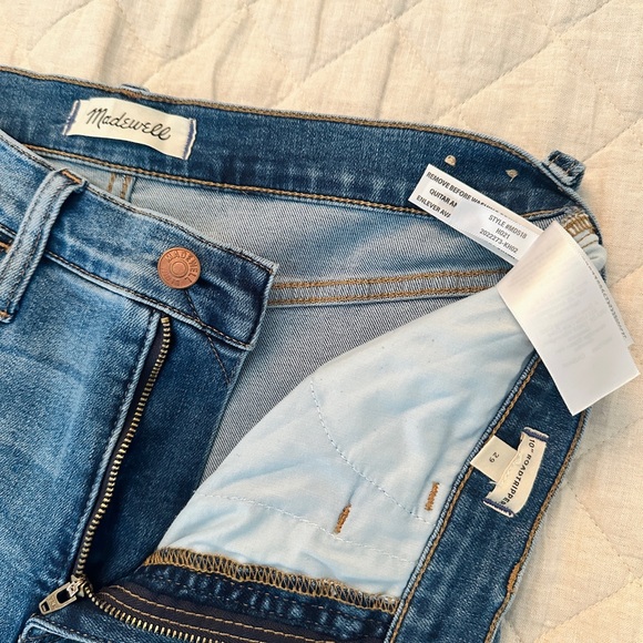 Madewell Women's 10" High-Rise Roadtripper Jeans, Size 29 - Picture 5 of 6